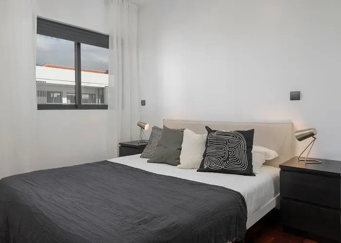 Barreiros Iv By An Island شقة فونشال