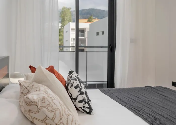 Barreiros Iv By An Island شقة فونشال