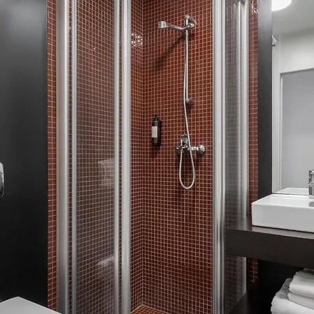 Barreiros Iv By An Island Funchal (Madeira)