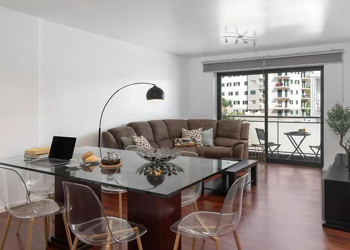 Barreiros Iv By An Island דירה פונשל